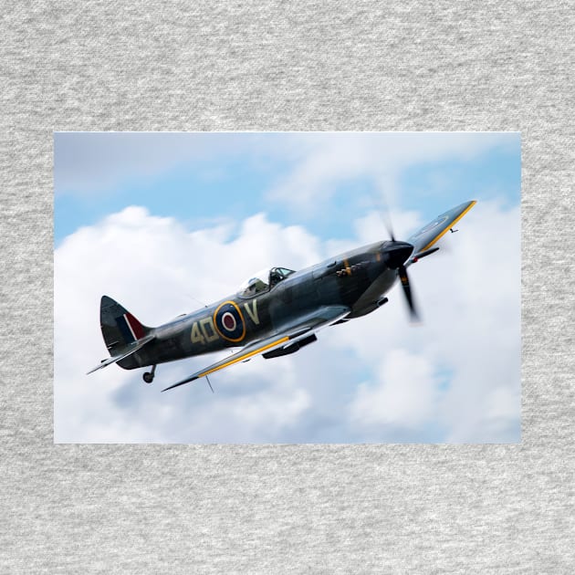 Spitfire TE311 by aviationart